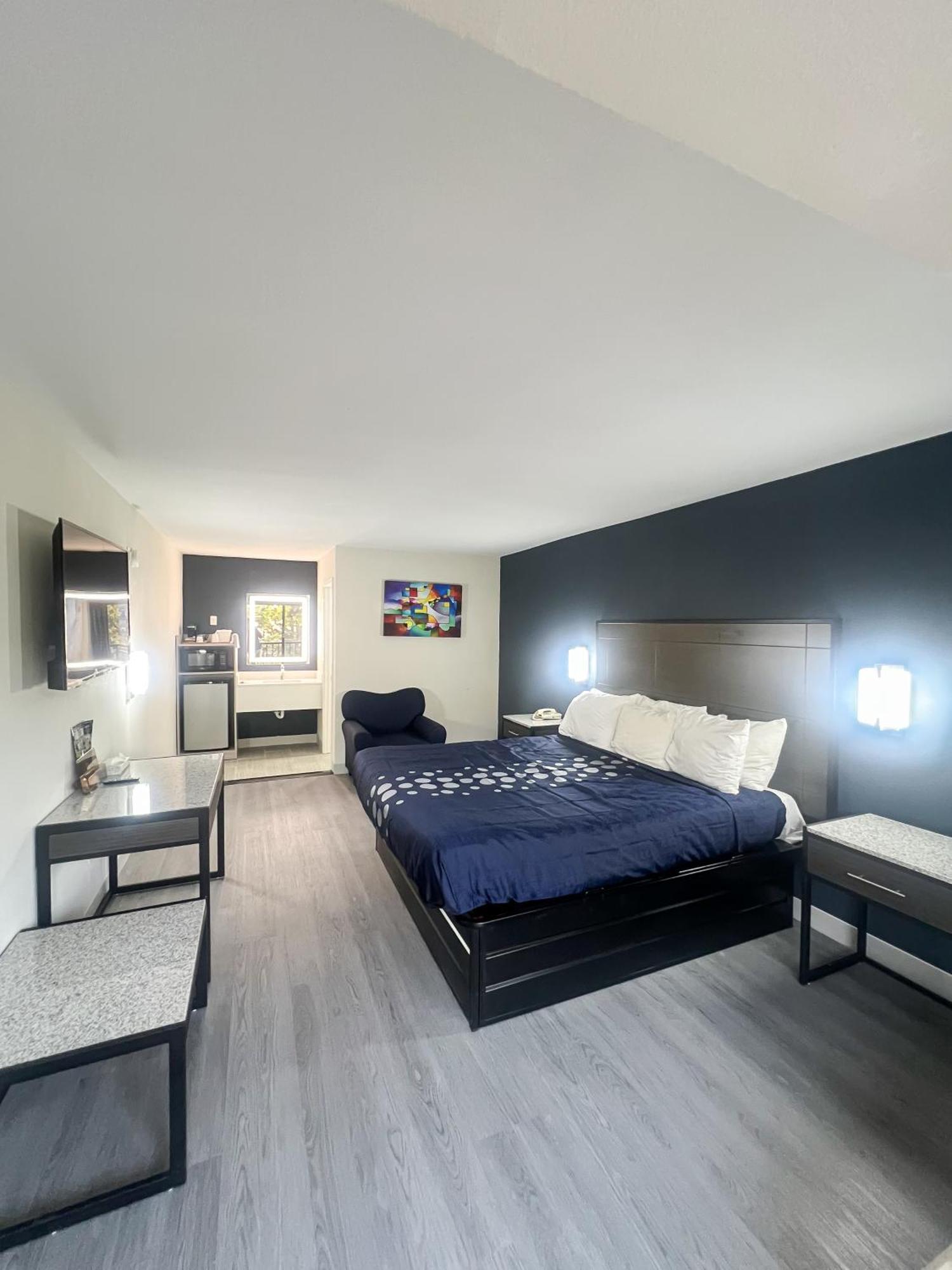 Travel Inn New Castle Airport Екстер'єр фото